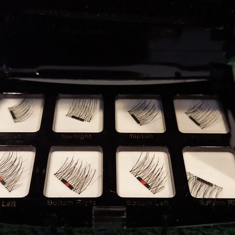 Eyelashes - Picture 2 of 3